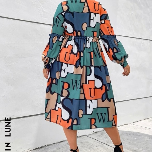 Shein Dress - Picture 2 of 3